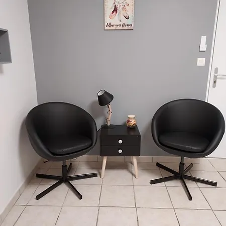 Studio en résidence parking couvert gratuit Peyraud Extérieur photo
